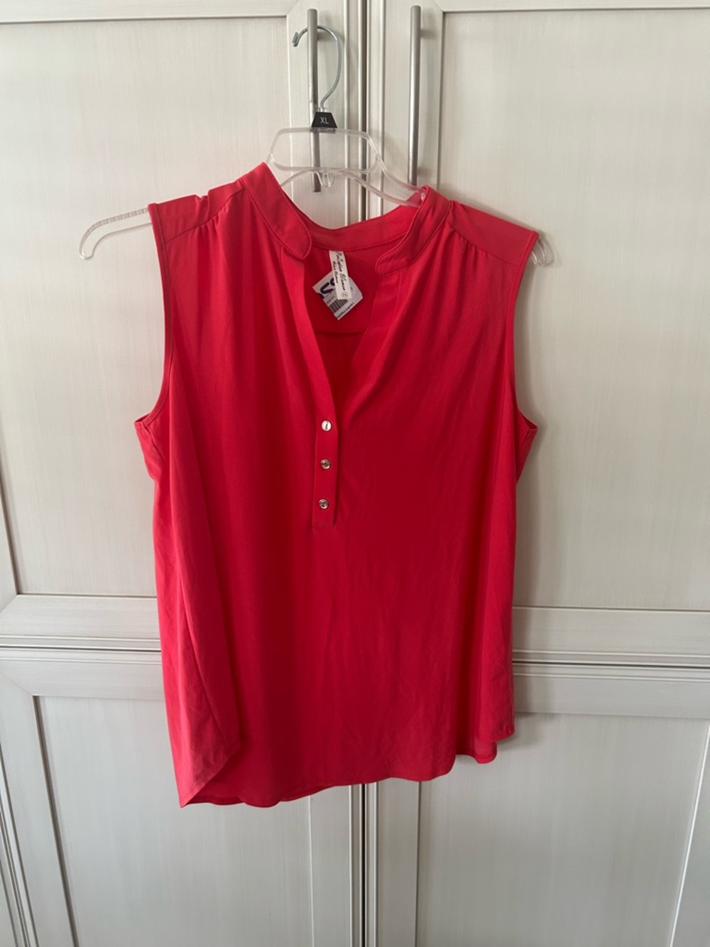 Perseption Sleeveless Button-Front Blouse in Coral